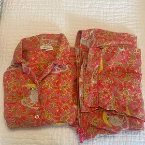 Jaye’s Studio Pajama Set - size XL